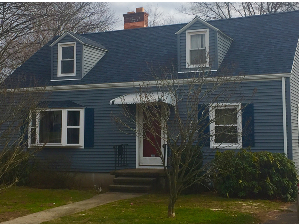 Beautiful Siding and Roofing After Installation 2